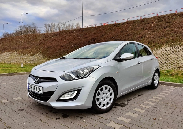 Hyundai I30 cena 37900 przebieg: 113756, rok produkcji 2015 z Węgorzyno małe 742